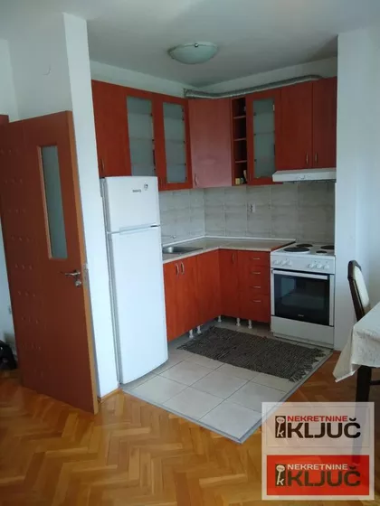 Novo Naselje | 4zida.rs