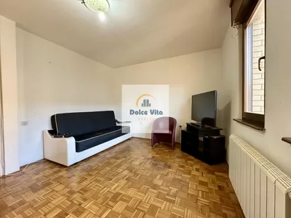 Vespučijeva | 4zida.rs