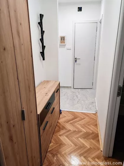 Nikšićka 6 | 4zida.rs