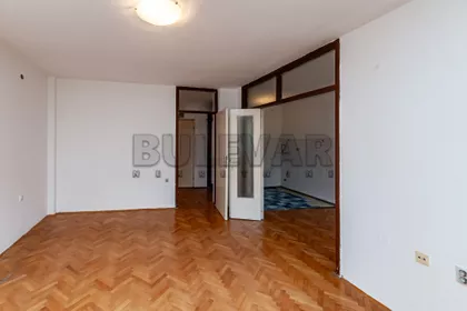 Bulevar Nemanjića | 4zida.rs