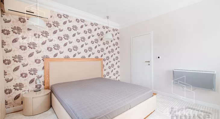 Šestosoban stan | 4zida