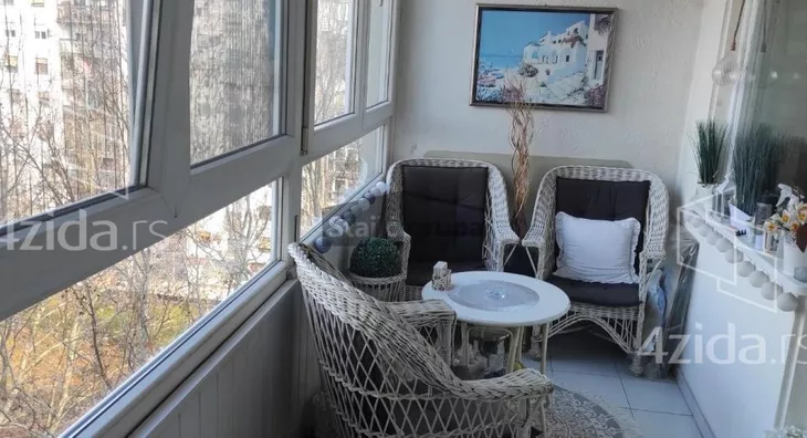 Troiposoban stan | 4zida