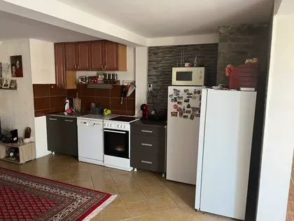 Svetosavska | 4zida.rs