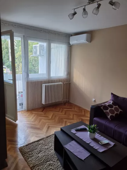 Pariske Komune | 4zida.rs