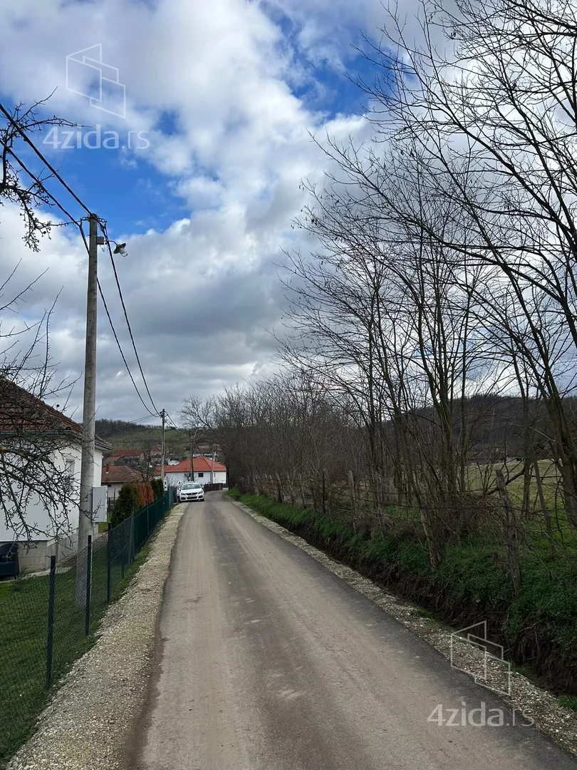 Poljoprivredno zemljište | 4zida