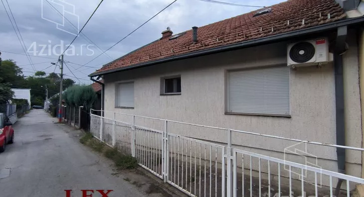 Kuća | 4zida