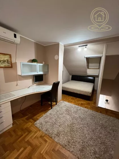 Branka Bajića | 4zida.rs