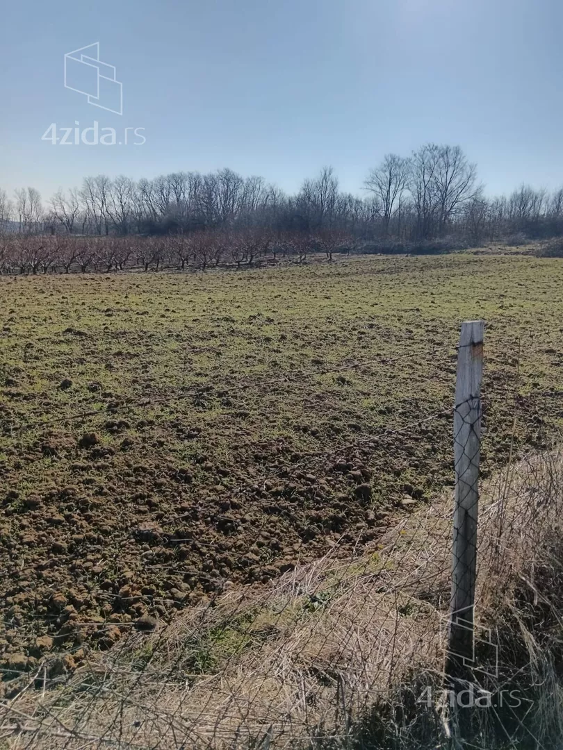 Građevinsko zemljište | 4zida