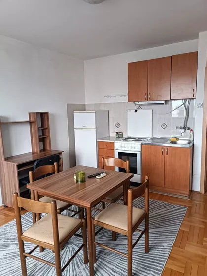 Kej Kola Srpskih Sestara | 4zida.rs