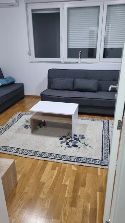 Kneza Mihaila 10A | 4zida.rs