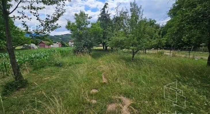 Plac | 4zida