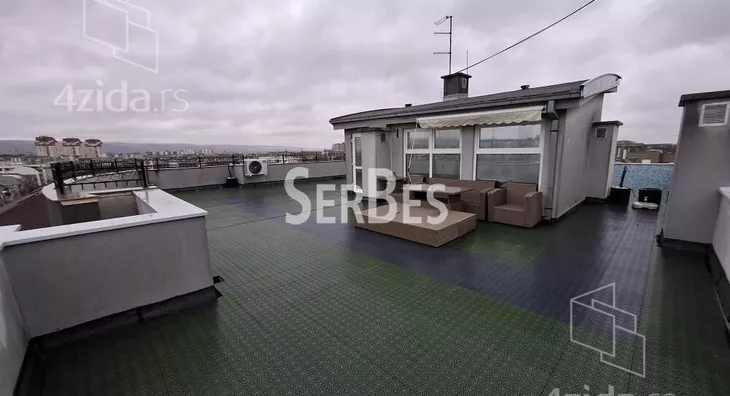 Petosoban stan | 4zida