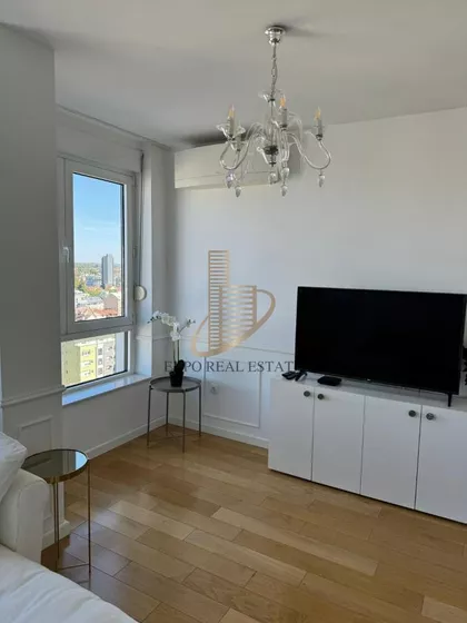 BRAĆE RIBNIKAR | 4zida.rs