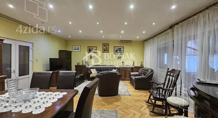 Kuća | 4zida