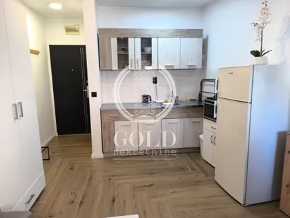Grbavica | 4zida.rs