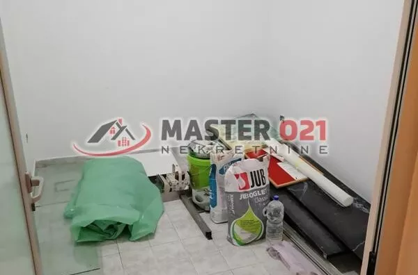 Lokal | 4zida