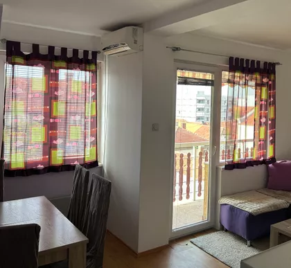 Milovana Glišića 2A | 4zida.rs