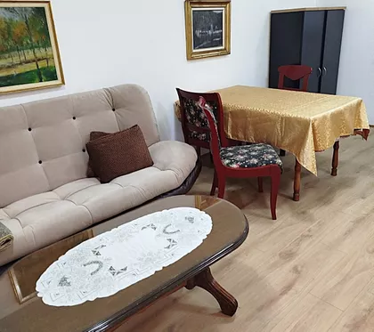 Slavonska | 4zida.rs