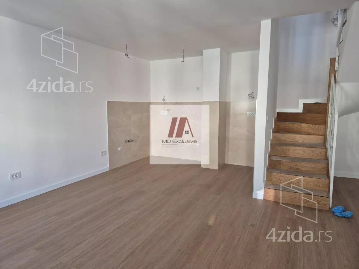 Petosoban stan | 4zida