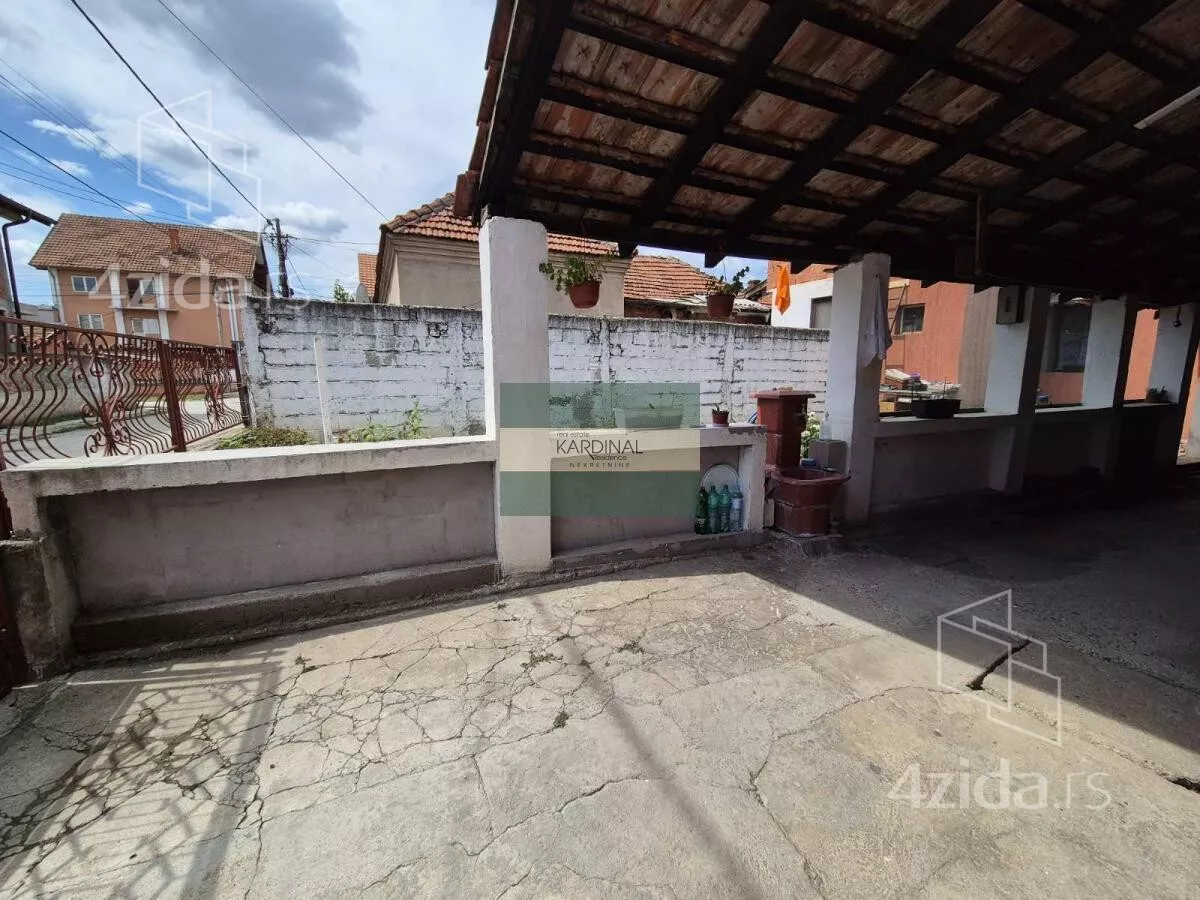 Kuća | 4zida