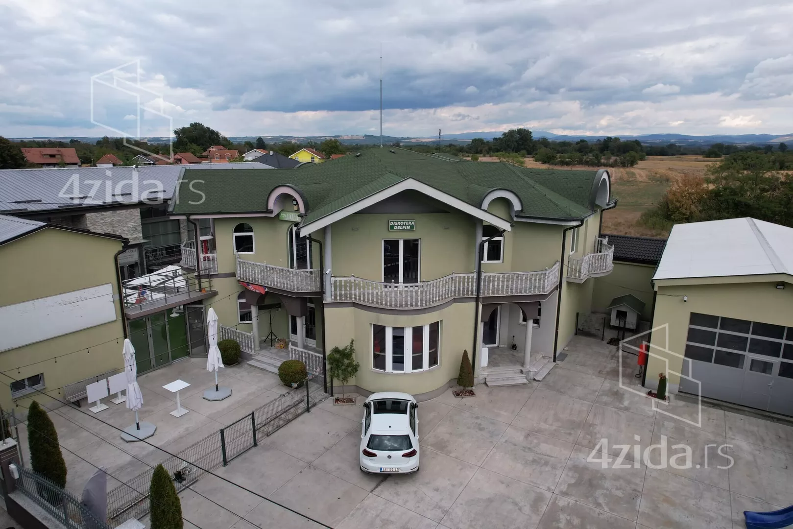 3-etažna kuća | 4zida