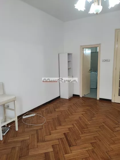 Klinički Centar | 4zida.rs