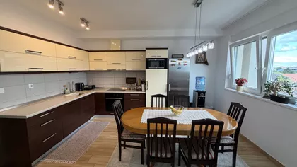 Žitni Trg | 4zida.rs