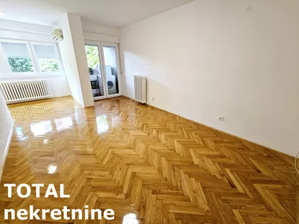 Bulevar Oslobođenja | 4zida.rs
