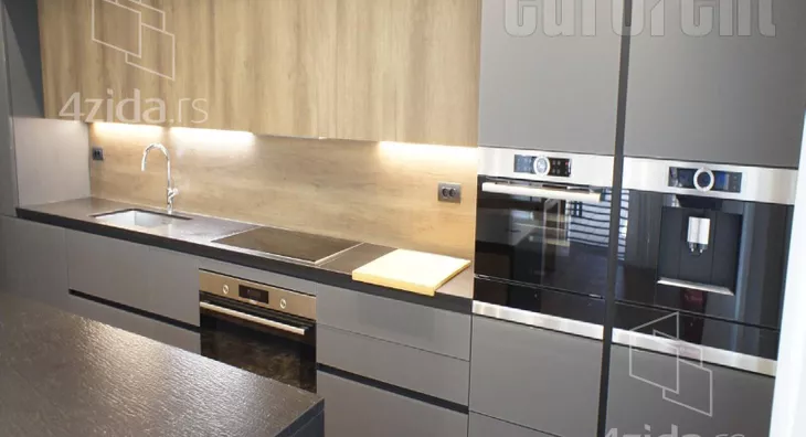 Petosoban stan | 4zida