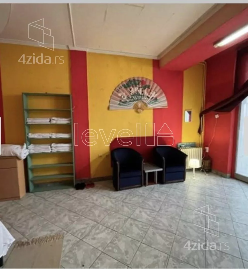 Poslovni prostor | 4zida