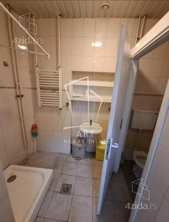 Kancelarija | 4zida