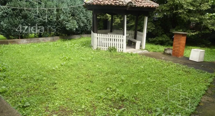 Kuća | 4zida