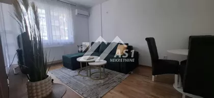 Gorana Jojića | 4zida.rs