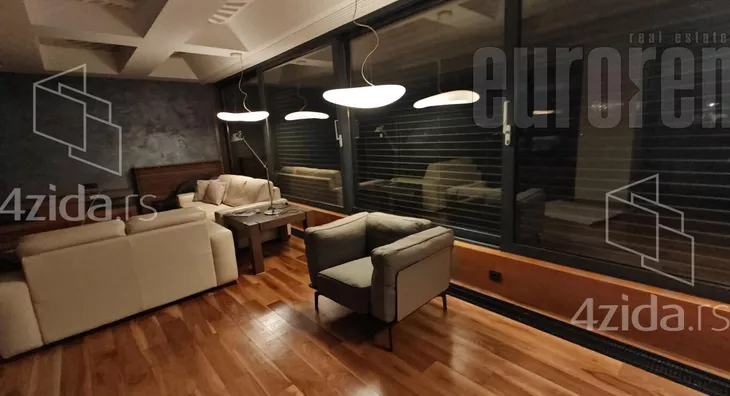 4-etažna kuća | 4zida