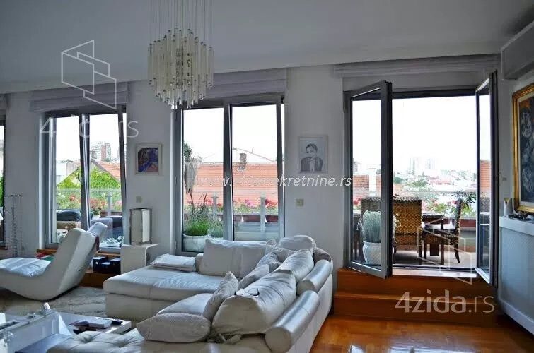 Petosoban stan | 4zida