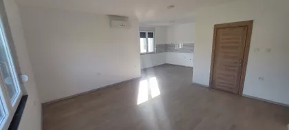 Tihomira Arsića 1 | 4zida.rs