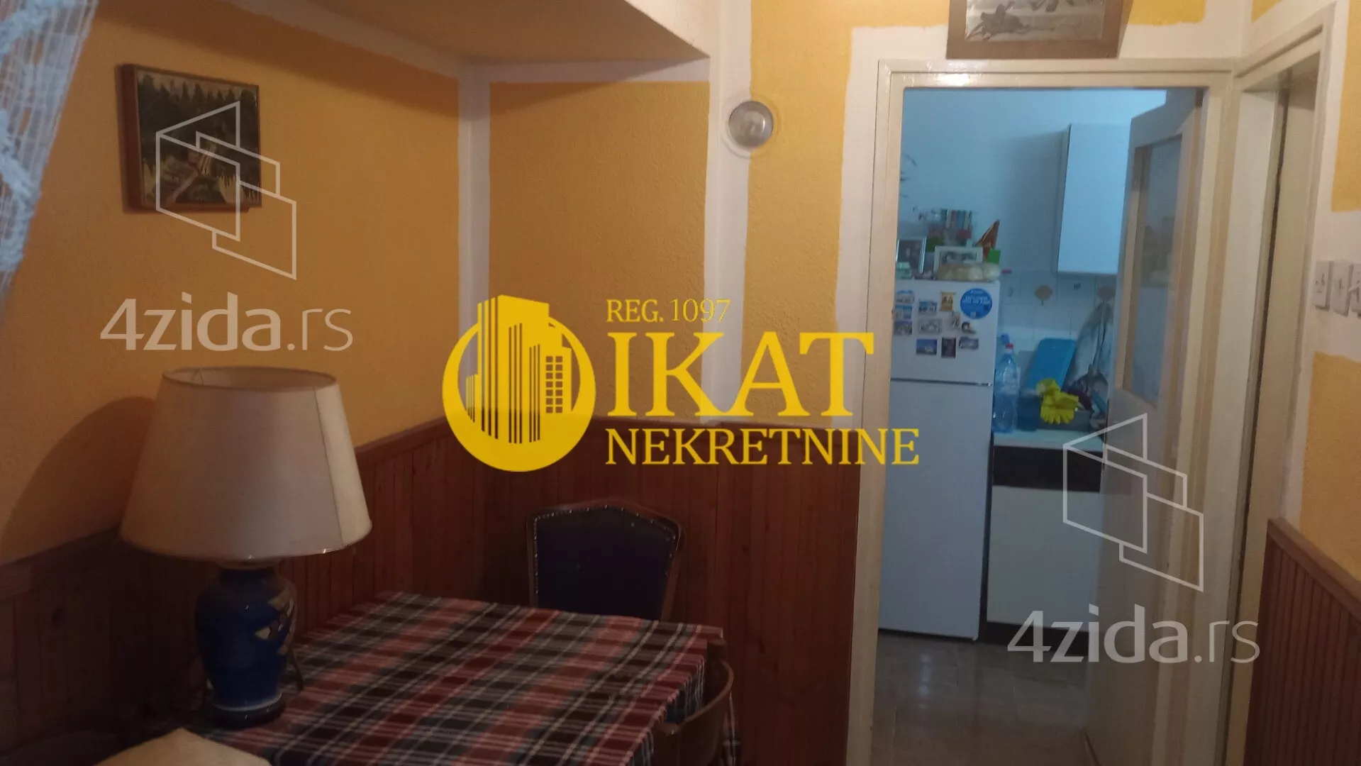 Jednoiposoban stan | 4zida