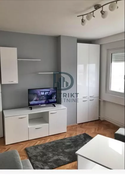 Dom Zdravlja | 4zida.rs