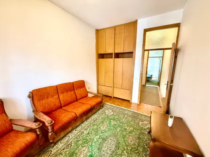 Radnička 31 | 4zida.rs