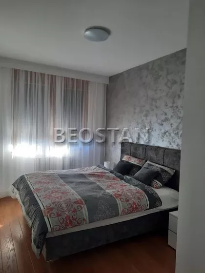 Novogradska | 4zida.rs