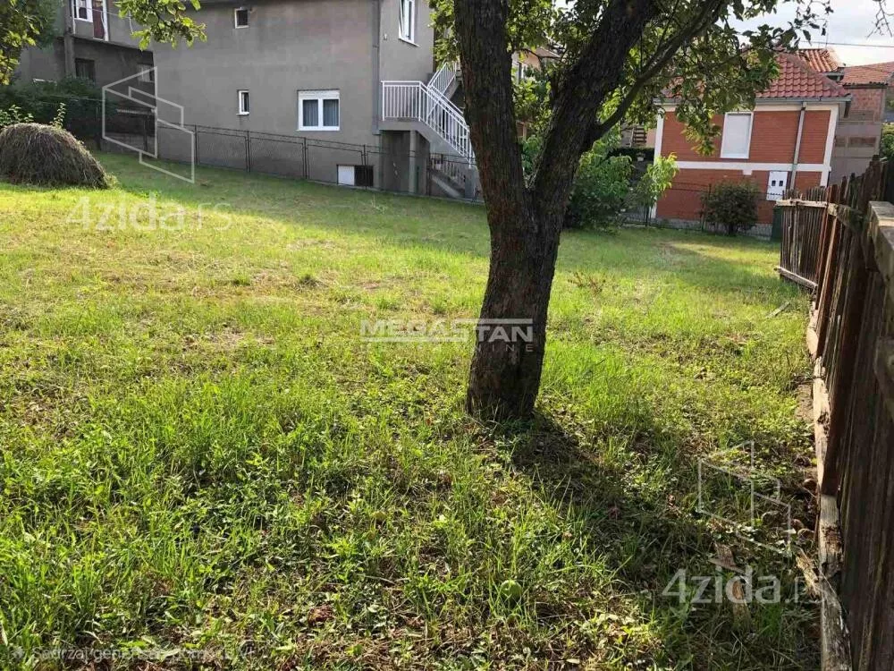 Građevinsko zemljište | 4zida