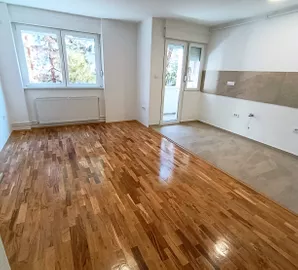 Cara Dušana, Adamovićevo Naselje, Gradske lokacije, Novi Sad, 2.0 stan | 4zida.rs