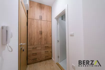 Petrovaradin | 4zida.rs