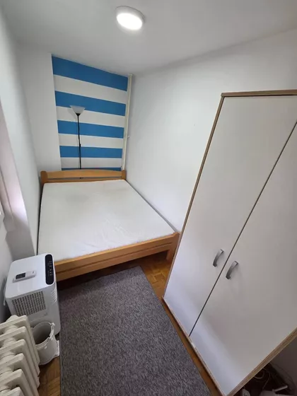 Ustanička 206 | 4zida.rs