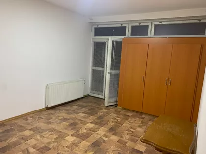 Gazimestanski Trg | 4zida.rs
