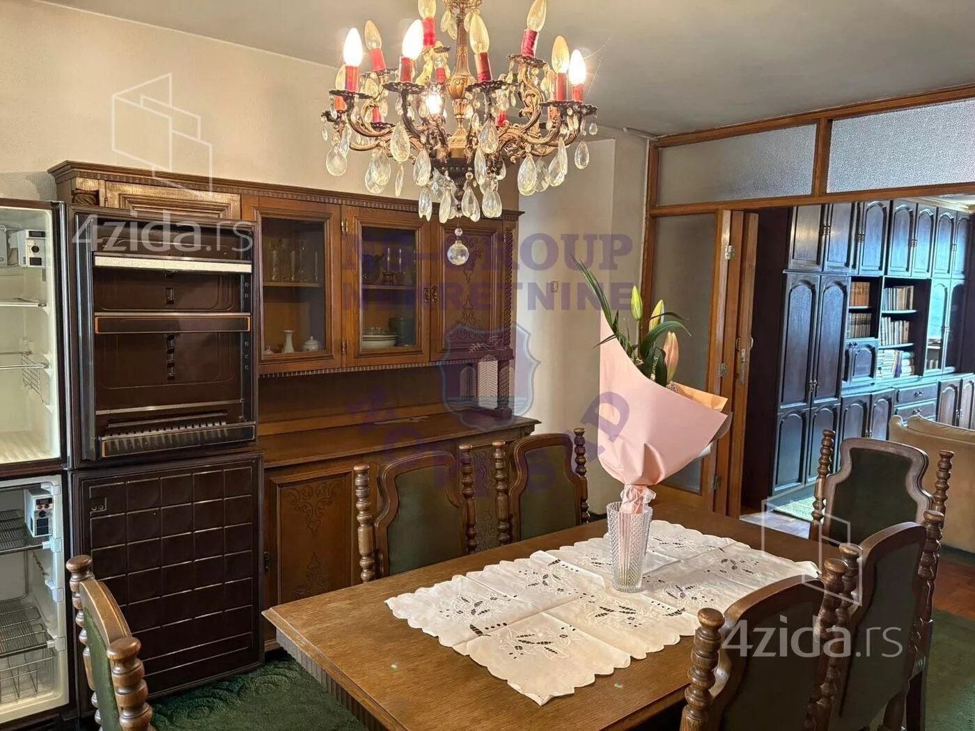 Petosoban stan | 4zida