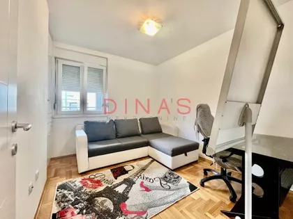 Bulevar Oslobođenja | 4zida.rs