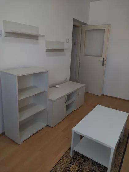 Božidar Adžija | 4zida.rs