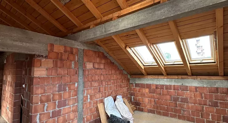 Četvoroiposoban stan | 4zida