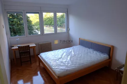 Palmira Toljatija | 4zida.rs